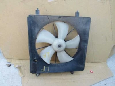 2003 - 2008 年本田 Element 发动机散热器冷却马达风扇叶片护罩原始设备制造商 — 第 1/4 张图片