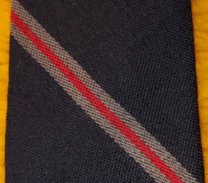 J CREW ~ MENS SKINNY ~ WOOL TIE ~ BLUE GRAY RED ~ STRIPED ~ 59" - Picture 1 of 3