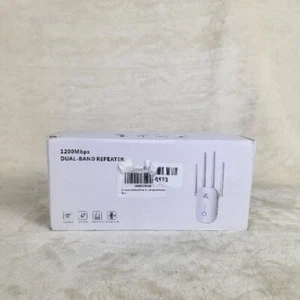 White RE-758AC White 1200Mbps 2.4 & 5GHz Dual Band Repeater WiFi Range Extender - Picture 1 of 2