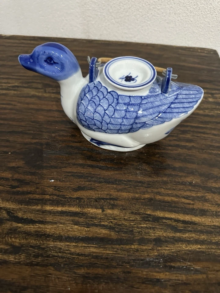 VTG Hand Painted Chinoiserie Tea Pot Duck Shaped Blue White Handle Porcelain - Image 1 of 4