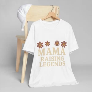 Mama Shirt Raising Legends Mom Life T-Shirt Muttertag Geschenk Retro Blumen süß Top - Bild 1 von 13