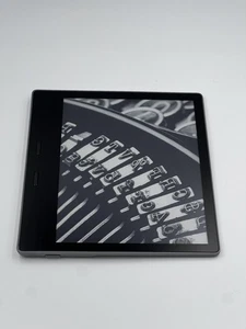 𖼵efurbіshed Amazon Kindle Oasis 10th Gen 8GB WiFi Graphite Bundle W/ Warranty - Picture 1 of 13
