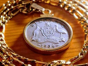 1934 Australia Silver Sixpence KGV Pendant on 24" 18KGF Gold Filled Chain. - Picture 1 of 12