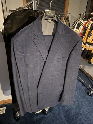 Brooks Brothers Explorer Regent Fit Suit - Navy w Red Accents - 44R - W36 L32  - Image 1 of 4