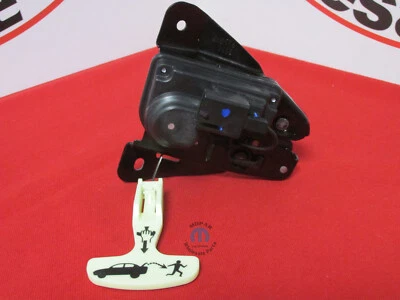 Trava de liberação de tampa de deck DODGE CHRYSLER NOVA FABRICANTE DE EQUIPAMENTO ORIGINAL MOPAR - Imagem 1 de 4