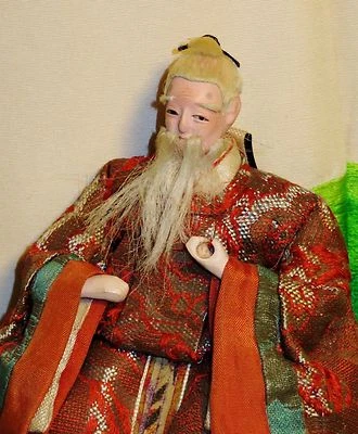 Antigua muñeca Hina asistente masculina de 5,5" sentada japonesa anterior a 1920 #AAD4161415,9 Foto 1 de 4