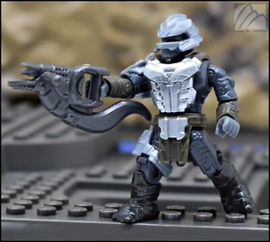 HALO MEGA CONSTRUX BANISHED SILVER BRUTE WARRIOR FIGURE GNB21 SKIFF INTERCEPT - Picture 1 of 5