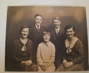 ALTES Foto / Familienportrait Atwood Familie Kinder Neuengland (b33) - Bild 1 von 12