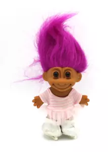 Bambola vintage 5" Russ Skater Troll con capelli viola pattini e outfit - Foto 1 di 5