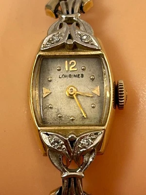 Ladies Longines 14K yellow Gold watch - works and keeps time - Image 1 of 4