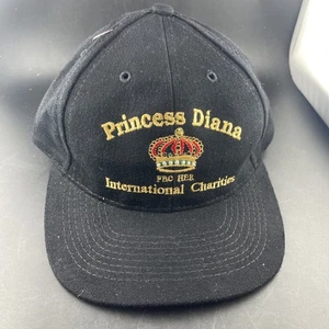Sombrero de Colección Años 90 Princesa Diana Caridades Internacionales Snapback Ajustable Negro - Imagen 1 de 5