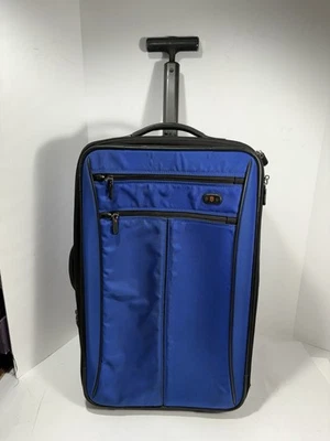 Victorinox Swiss Army Suitcase Travel  Luggage Bag Blue 23 x 14” Inch Vintage - Image 1 of 4