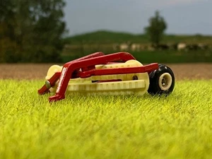 1/64 ERTL CASE IH INTERNATIONAL HAY RAKE - Picture 1 of 4