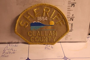 police patch  CLALLAM COUNTY SHERIFF WASHINGTON - Picture 1 of 1