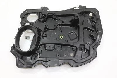 2020-2025 CHRYSLER VOYAGER FRONT RIGHT SIDE DOOR WINDOW REGULATOR W/ CARRIER OEM - Image 1 of 4