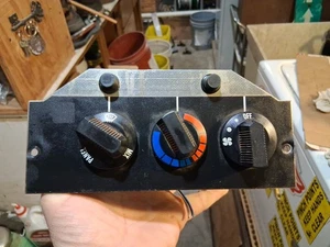 1995 International 4900 DT 466 Truck Heater Climate Control Untested  - Picture 1 of 14