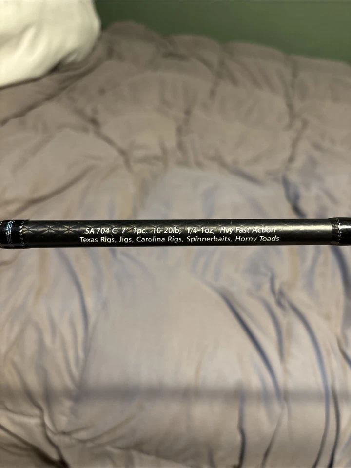 Dobyns Sierra Series 7' Heavy Fast Casting Rod SA704C - Image 1 of 3