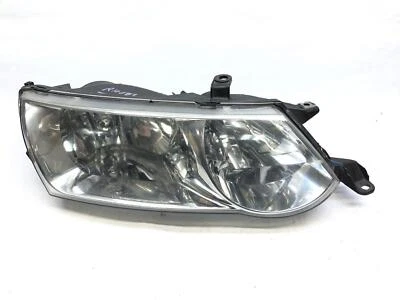 Conjunto de faros halógenos laterales derecho pasajero Toyota Solara 2002-2003 *Nota* Foto 1 de 4