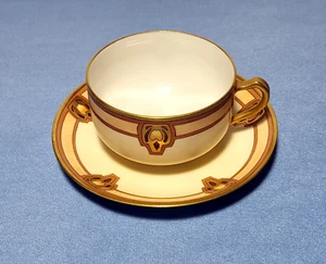 Vintage Haviland France Porcelain Cup & Saucer with Gold Trim - Picture 1 of 4
