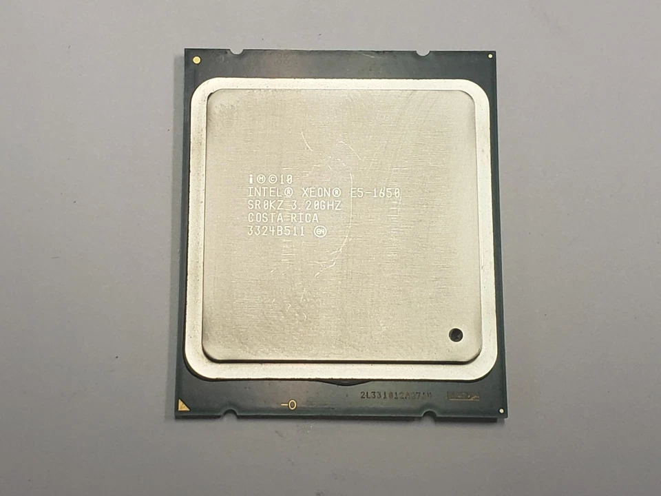 Intel Xeon E5-1650 6-Core Socket LGA2011 CPU Sever Processor SR0KZ 3.20GHz - Image 1 of 1