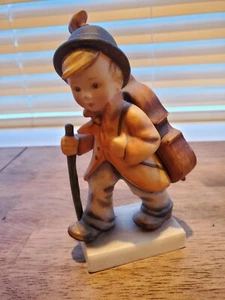 “Little Cellist” #89/I Hummel Goebel Figurine Boy Walking Carrying Cello on Back - Picture 1 of 7
