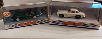 Coches Dinky Collection Matchbox DY1 y DY12 1968 Jaguar Type y Mercedes SL 1955 Foto 1 de 4