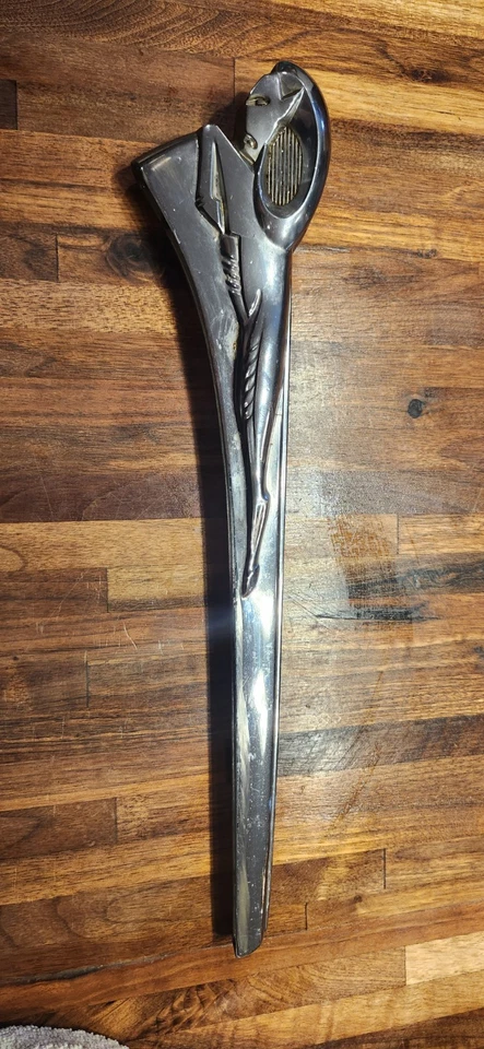 Dodge Ram 1948-1951 capó adorno parte # 1097255 ¡Estado raro! Foto 1 de 4