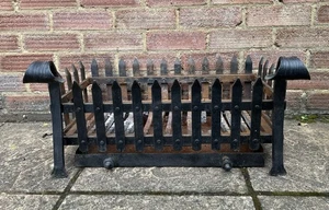 Large Vintage Freestanding Fire Basket Steel Wood Coal Reclaimed Grate Heavy - Picture 1 of 14