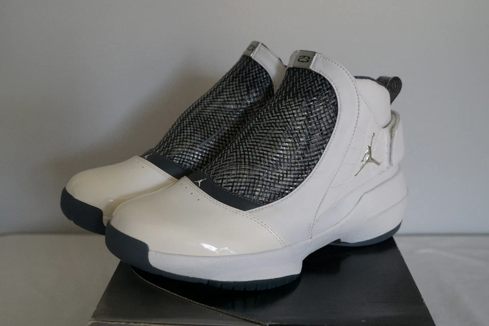 Nuevo Air Jordan 19 XIX "Flint" Gris OG 2004 talla 9 Foto 1 de 4