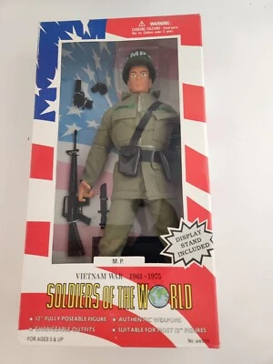 VIETNAM WAR 1961-1975 M.P.  FORMATIVE SOLDIERS OF THE WORLD 1996 S49 Foto 1 de 3