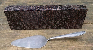 Tortenschaufel Tortenheber Kuchenschaufel Kuchenheber im Besteckkasten - Picture 1 of 12