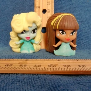 Par de ciegas suaves Monster High Fashem Cleo De Nile Lagoona azul OKUC Mashem - Imagen 1 de 4