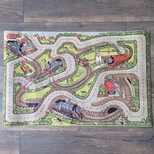Alfombra de juego Thomas The Tank Engine & Friends 63 cm x 100 Recticel Sutcliffe de colección - Imagen 1 de 10