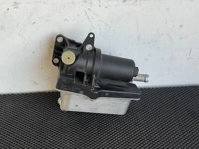 Refrigerador de óleo de transmissão 2014-2019 Mercedes Benz CLA250 W117 A2465010501 FABRICANTE DE EQUIPAMENTO ORIGINAL - Imagem 1 de 4