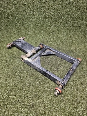 2001 Polaris Sportsman 500 6x6 Rear Swingarm Upper Lower Stabilizer Bar Bolts - Image 1 of 4