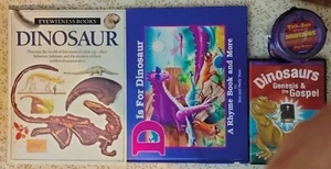 DINOSAUR SET 2 Books, DVD's & Toys Great for Home Education-Great Deal! - Foto 1 di 10
