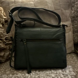 New Frye Caelan Leather Crossbody Purse Color Basil Brass Green & Tassels NWT - Picture 1 of 8