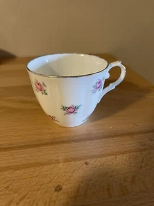 Jason Bone China Tea/coffee Cup Red Roses With Green Leafs Gold Trim - Picture 1 of 4