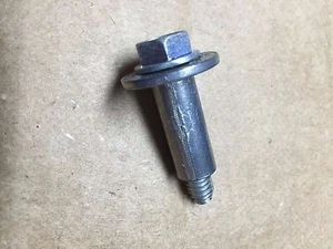 4 Danfoss Compressor Mounting Bolts & Sleeve 5/16"-18 x 1 5/8" 203SLV 69127079 - Picture 1 of 2