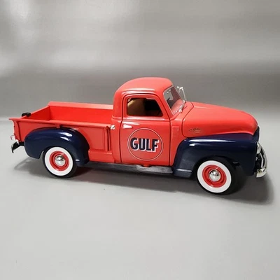 Camioneta pickup Greenlight 1950 GMC 100 Gulf Gas rojo azul 1:18 diecast 12984 Foto 1 de 4
