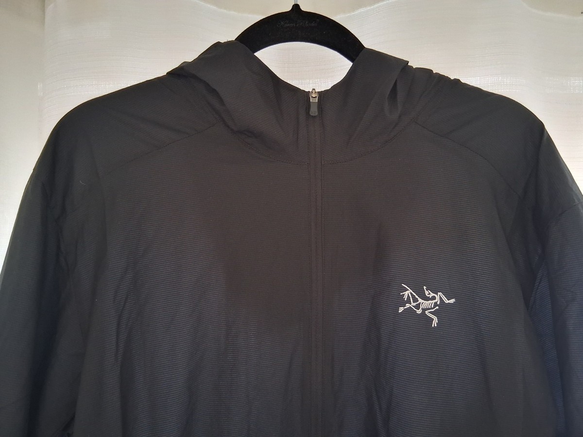 Arc'teryx Black Regular Size Coats, Jackets & Vests for Men Arc'teryx Black Regular Size Coats, Jackets & Vests for Men