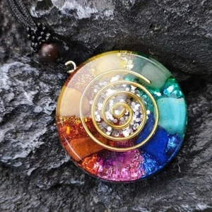 7 Chakra Orgone Crystal Pendant Healing Handmade Amulet Necklace for Women Men - Picture 1 of 5