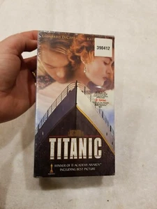 TITANIC 2 VHS Box Set THX Digitally Mastered Leonardo DiCaprio Kate Winslet NEW - Picture 1 of 4