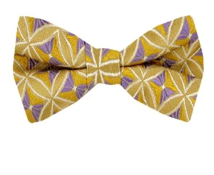 Boy's 100% Gold Silk Designer Pre-Tied Woven Bowtie- NWT - Picture 1 of 1