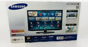 SAMSUNG 32 Inch LED SMART TV 120HZ Series 5 5300 - LOCAL PICKUP ONLY - Picture 1 of 6