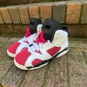 Jordan VI 6 Black Red White Youth Size 1Y - Picture 1 of 8