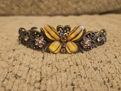 Clip de tensión de pasador de cabello de trabajo de encaje de celosía acrílico mariposa Foto 1 de 4