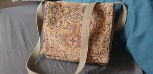Retro Buttonwood Designs USA Carpet Tapestry Shoulder Messenger Bag Green Burg - Picture 1 of 10