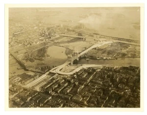 1920s NEW YORK CITY original aerial photo TRIBOROUGH BRIDGE Bronx Manhattan - Picture 1 of 2