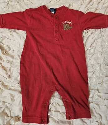 De Colección OshKosh 0 3 M Rojo QUERIDO Jersey Conjunto Dormir Mameluco De Colección 0/3 Meses Foto 1 de 4